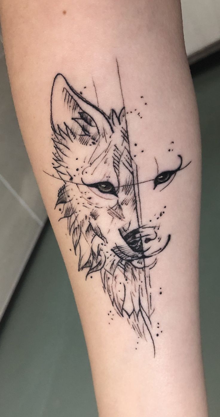 100 top idées de tatouages loup 36 C:\Users\UTILISATEUR\Desktop\loup homme\49ed9d51e9ed2e41657e2253d05ffebb.jpg