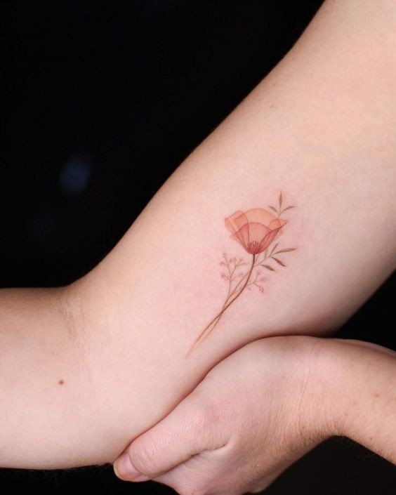 Les 50 plus beaux tatouages coquelicot 4 Les 50 plus beaux tatouages coquelicot 4