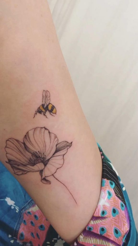 Les 50 plus beaux tatouages coquelicot 44 Les 50 plus beaux tatouages coquelicot 44