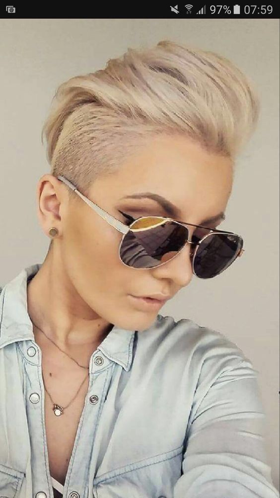 Les 50 plus beaux balayages sur cheveux courts 5 Les 50 plus beaux balayages sur cheveux courts 5