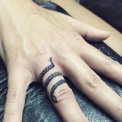100 top idées de tatouages serpents 57