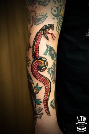 100 top idées de tatouages serpents 58