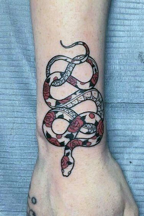 100 top idées de tatouages serpents 96