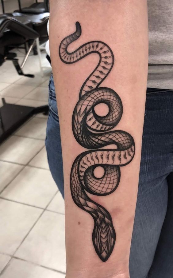100 top idées de tatouages serpents 10