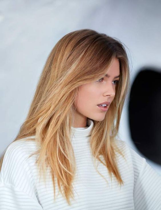 Les 60 plus belles coupes cheveux mi long femme 35 Les 60 plus belles coupes cheveux mi long femme 35