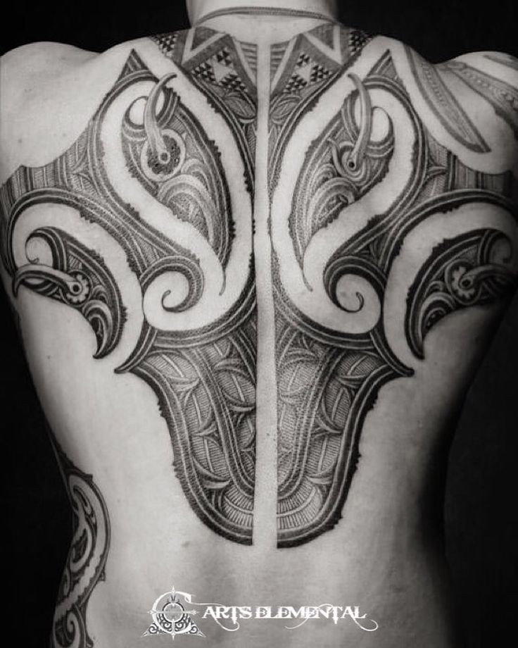 100 top idées de tatouages maori pour s'inspirer 20