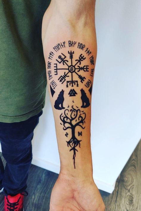 Les 50 plus beaux tatouages loup viking 31