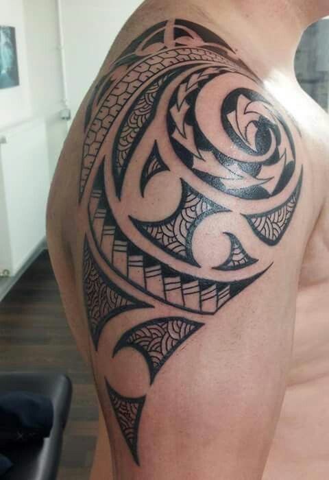 100 top idées de tatouages maori pour s'inspirer 36