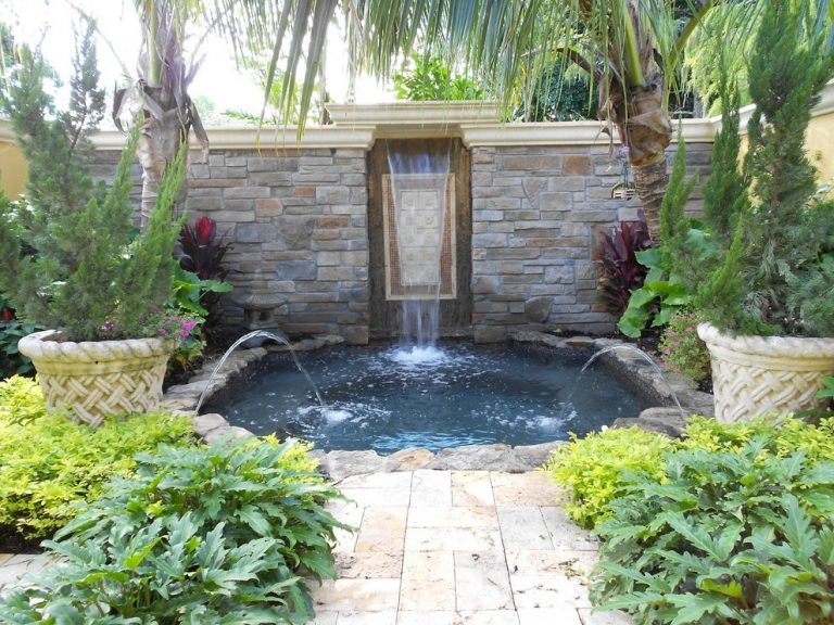 43 petites idées de petites piscines pour s'inspirer