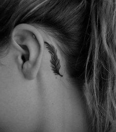 Les 50 plus beaux tatouages derrière l'oreille 6 Les 50 plus beaux tatouages derrière l'oreille 6
