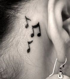 Les 50 plus beaux tatouages derrière l'oreille 8 Les 50 plus beaux tatouages derrière l'oreille 8