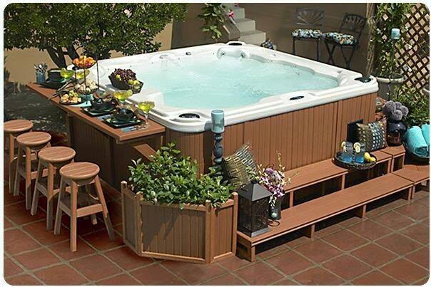 18 top idées d'habillages de jacuzzi 12