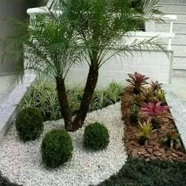 27 idées de beaux jardins décorés avec des pierres 11