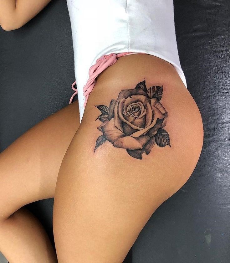 100 top idées de tatouages cuisse pour femme 8