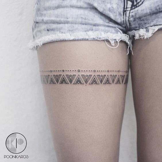 100 top idées de tatouages cuisse pour femme 53