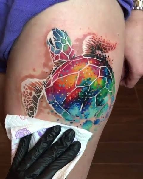 100 top idées de tatouages cuisse pour femme 97