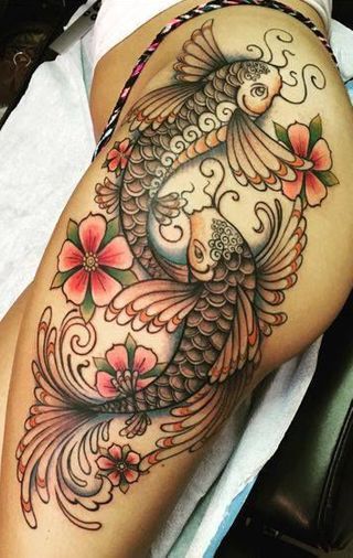 100 top idées de tatouages cuisse pour femme 99