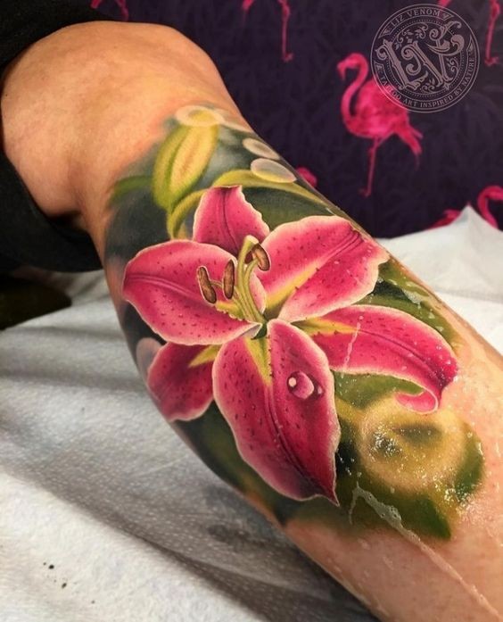 50 top idées de tatouage fleur de lys + significations. 11