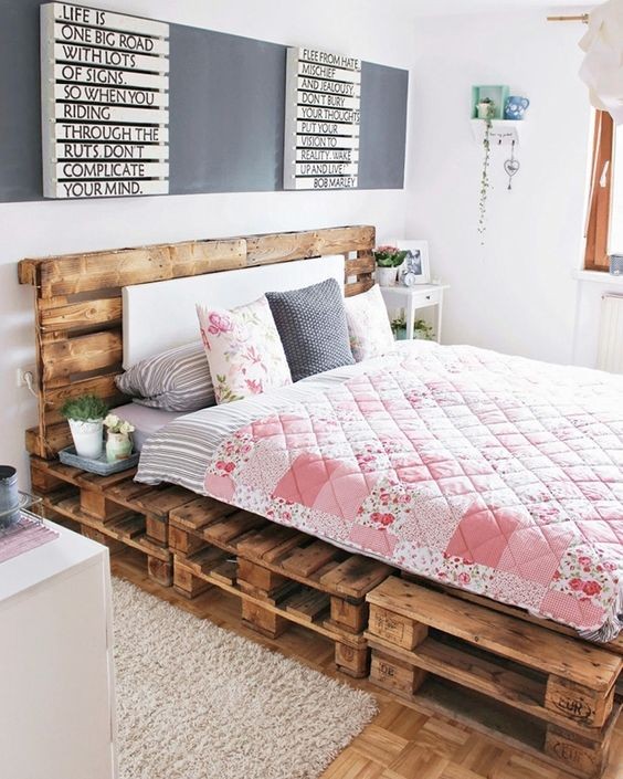 Les 30 plus beaux lits en palettes à faire soi-même 23