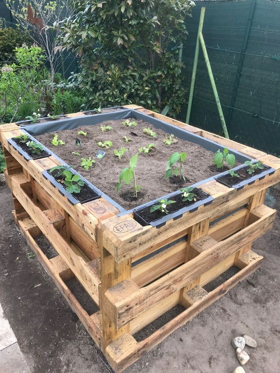 52 top idées pour meubler son jardin avec des palettes 2 52 top idées pour meubler son jardin avec des palettes 2