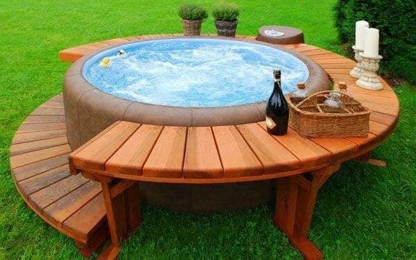 18 idées d'habillages pour spa & jacuzzi gonflable 6 18 idées d'habillages pour spa & jacuzzi gonflable 6