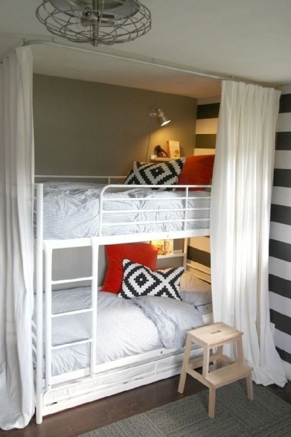 20 idées pour gagner facilement de la place dans une chambre 21 20 idées pour gagner facilement de la place dans une chambre 21