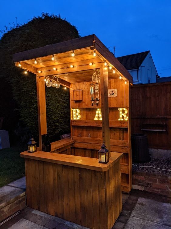 33 idées de bars de jardin pour rendre vos repas inoubliables 23 33 idées de bars de jardin pour rendre vos repas inoubliables 23