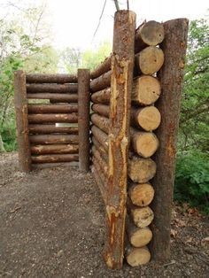 29 idées avec des bûches d'arbres à faire soi-même pour votre jardin 26