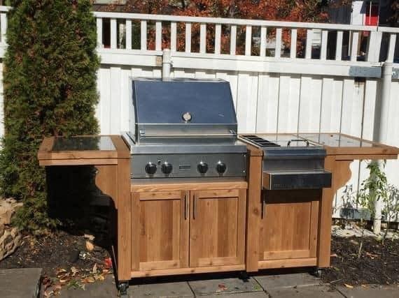 39 idées pour donner une touche différente à son BBQ avec du bois 6 39 idées pour donner une touche différente à son BBQ avec du bois 6