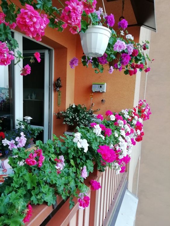 29 top idées de jardinières pour balcon 14 29 top idées de jardinières pour balcon 14