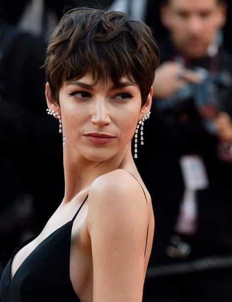 39 Coupes de cheveux pour femme qui font de l'effet 26 39 Coupes de cheveux pour femme qui font de l'effet 26