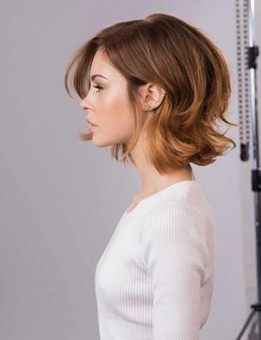 56 Coupes de cheveux mi-long qui rendent une femme irrésistible 22
