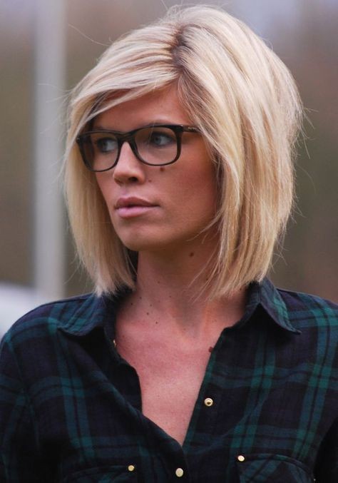 56 Coupes de cheveux mi-long qui rendent une femme irrésistible 37