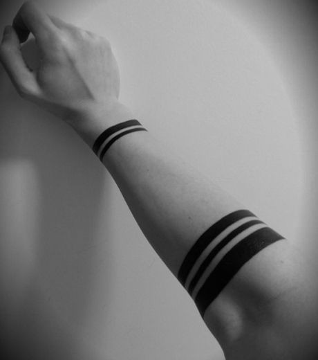 48 petits tatouages homme qui vont vous faire craquer 3 48 petits tatouages homme qui vont vous faire craquer 3