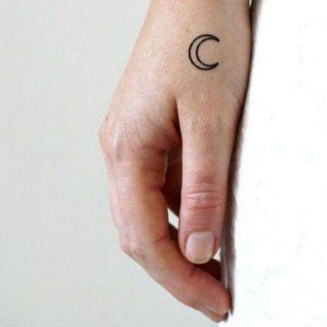 48 petits tatouages homme qui vont vous faire craquer 22 48 petits tatouages homme qui vont vous faire craquer 22