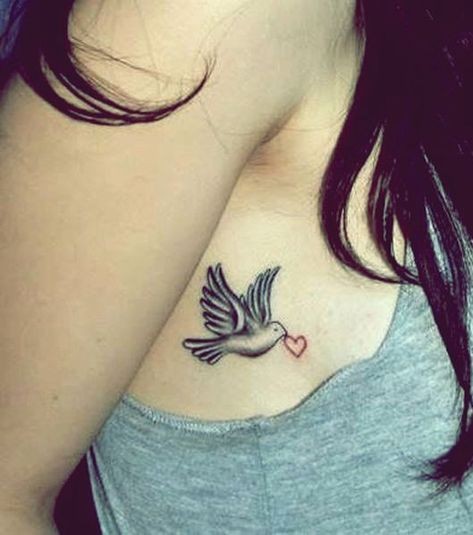 36 tatouages cote femme pour sublimer une cote 14