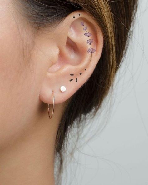 24 top idées de tatouages oreille délicats & sensuels 20 24 top idées de tatouages oreille délicats & sensuels 20