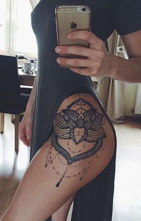 29 tatouages hanche pour femme qui font de l'effet 2