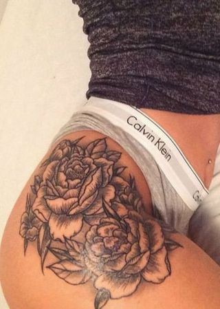 29 tatouages hanche pour femme qui font de l'effet 5
