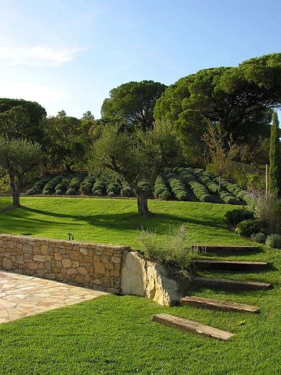 56 idées pour aménager un jardin en pente 12 56 idées pour aménager un jardin en pente 12