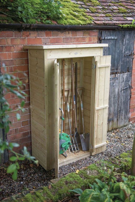 22 idées pour des outils de jardin bien rangés 3 22 idées pour des outils de jardin bien rangés 3