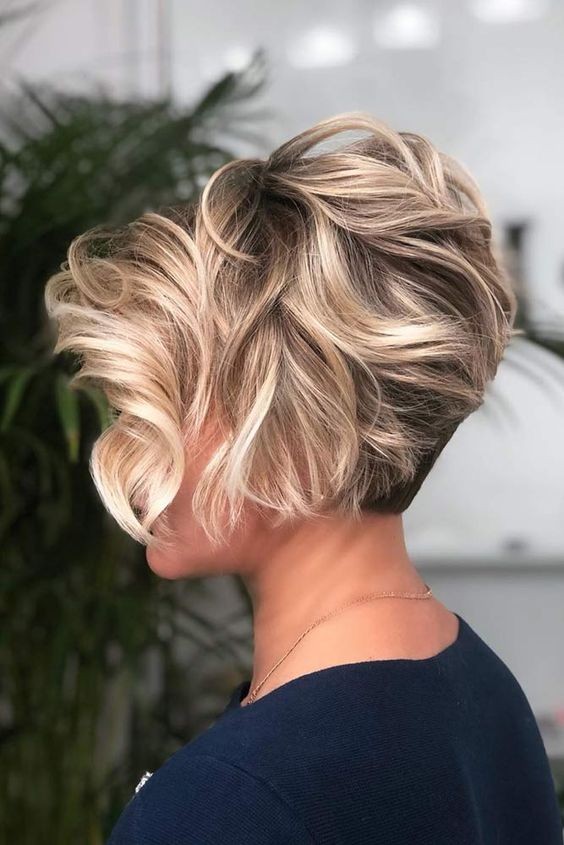 27 coupes de cheveux tendance été 2022 pour femmes blondes 3 27 coupes de cheveux tendance été 2022 pour femmes blondes 3