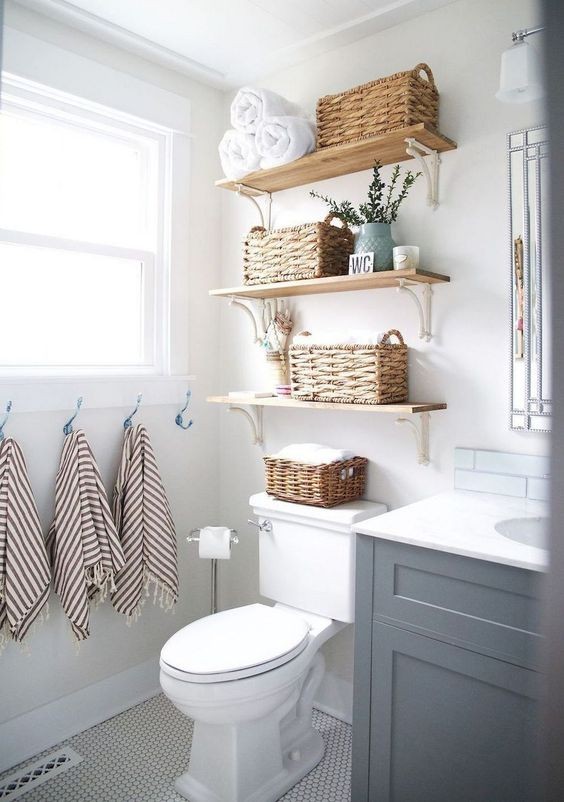 31 idées pour gagner de la place dans une petite salle de bain 28
