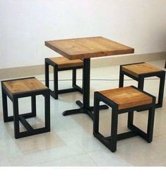 15 tables peu encombrantes pour gagner de la place dans les petits espaces 11
