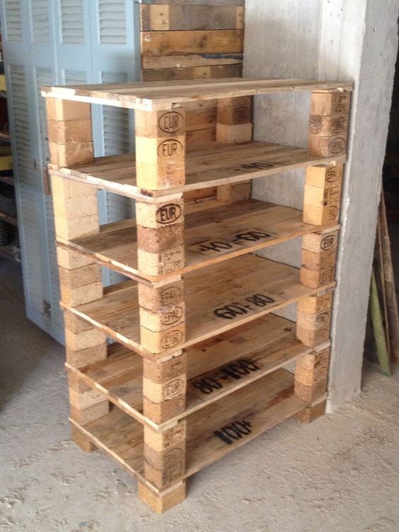 35 top idées d'armoires à fabriquer à partir de palette 5