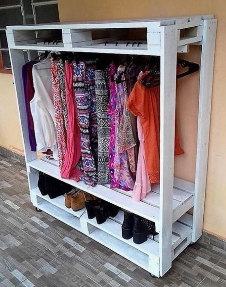 37 idées pour avoir une maison bien organisée grâce aux palettes 32 37 idées pour avoir une maison bien organisée grâce aux palettes 32