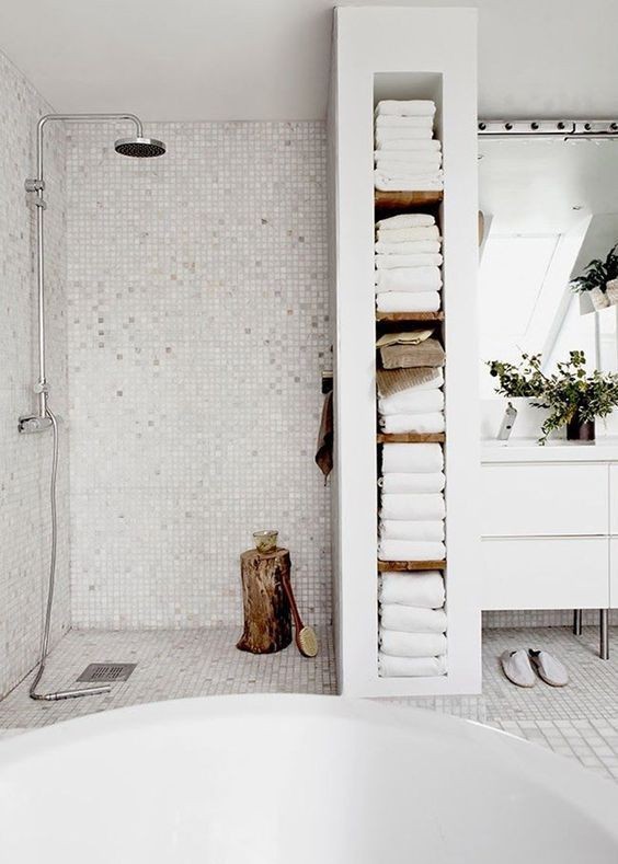 39 astuces pour gagner de la place dans une petite salle de bains 17 39 astuces pour gagner de la place dans une petite salle de bains 17