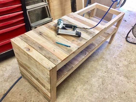 47 idées pour avoir plus de rangements grâce aux palettes 30 47 idées pour avoir plus de rangements grâce aux palettes 30