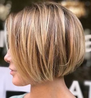 77 coupes de cheveux courtes pour rajeunir en un coup de ciseaux 6