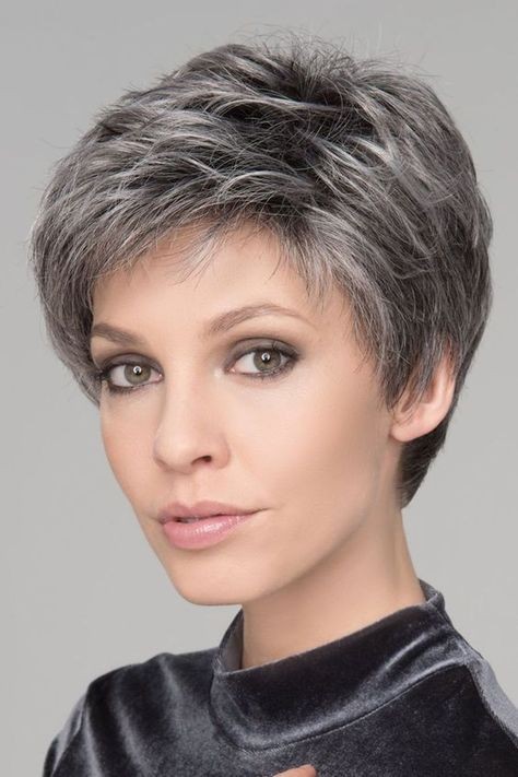 77 coupes de cheveux courtes pour rajeunir en un coup de ciseaux 10